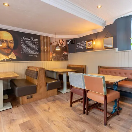 אורחן Shakespeare 3*